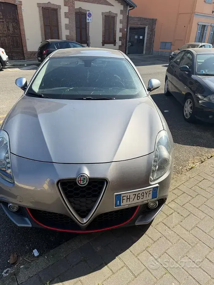 Usata Alfa Romeo Giulietta 120 CV (88 kW) 2017 Utilitaria
