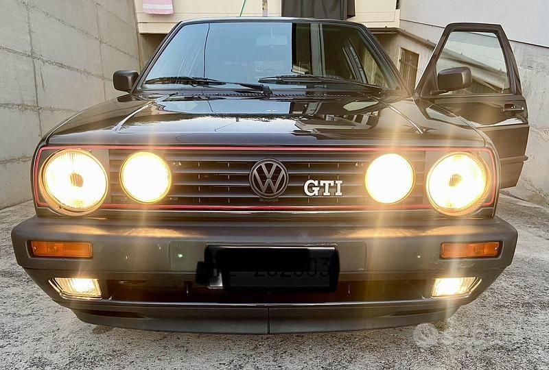 Nero Usata 1991 VW Golf III GTI Tre volumi | 12.000 € - Immagine 1/4
