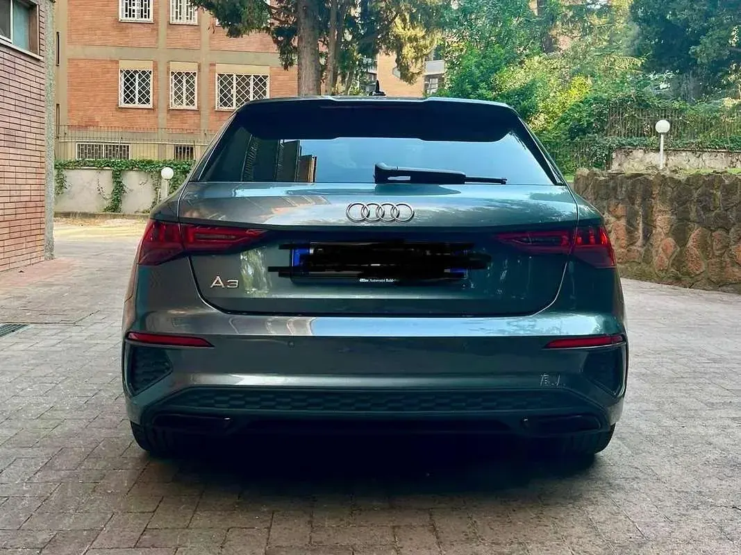 Usata Audi A3 S-Line 110 CV (80 kW) 2023 Grigio Berlina