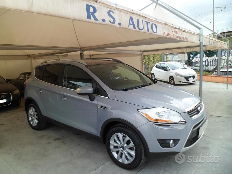 Usata Ford Kuga Titanium 163 CV (119 kW) 2010 Grigio SUV