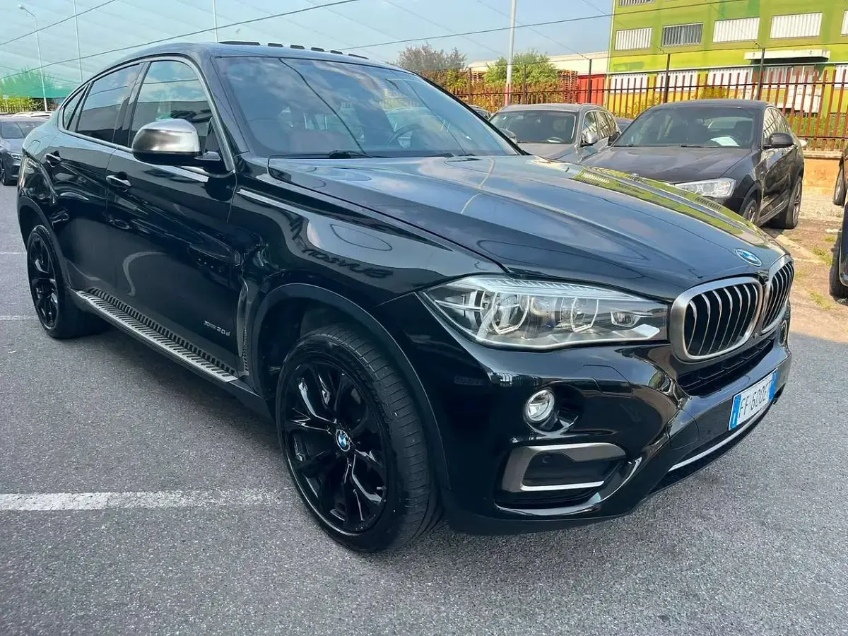 Usata BMW X6 249 CV (183 kW) 2016 Nero SUV