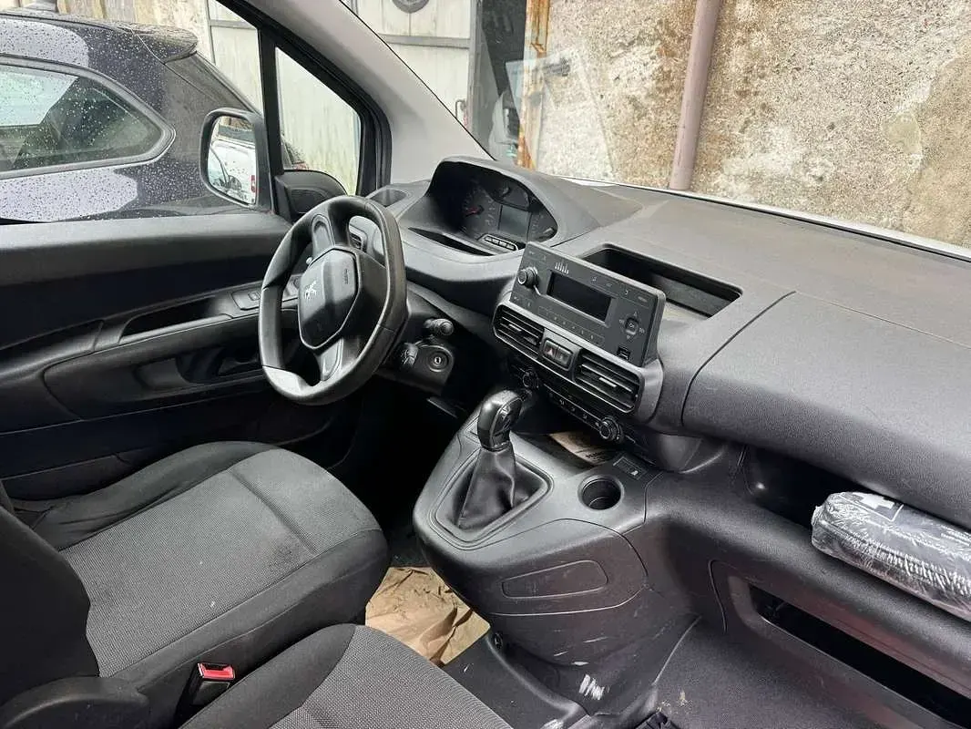 Usata Peugeot Partner 99 CV (72 kW) 2020 Bianco Monovolume