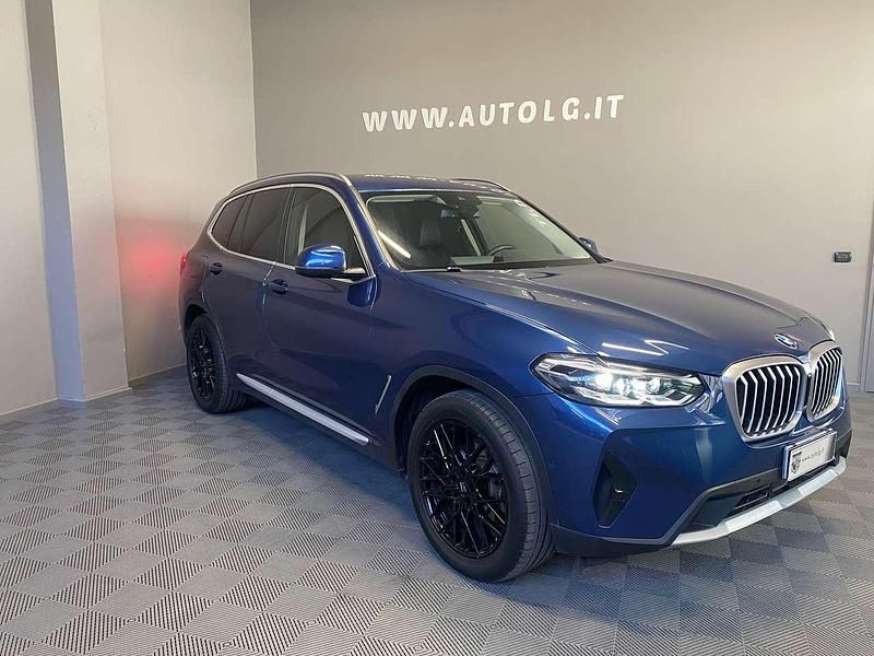 Usata BMW X3 190 CV (139 kW) 2023 Blu/azzurro SUV
