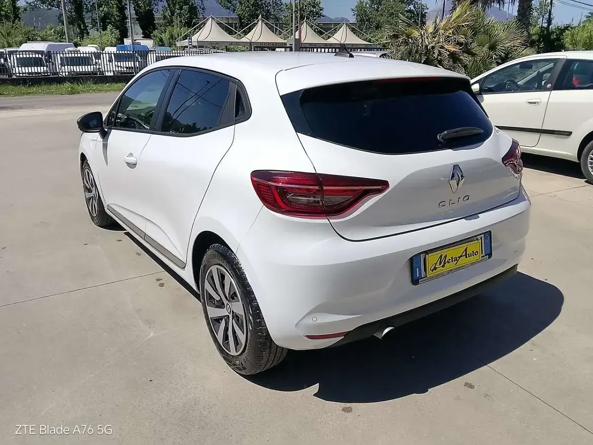 Usata Renault Clio V Evolution 101 CV (74 kW) 2022 Other Berlina