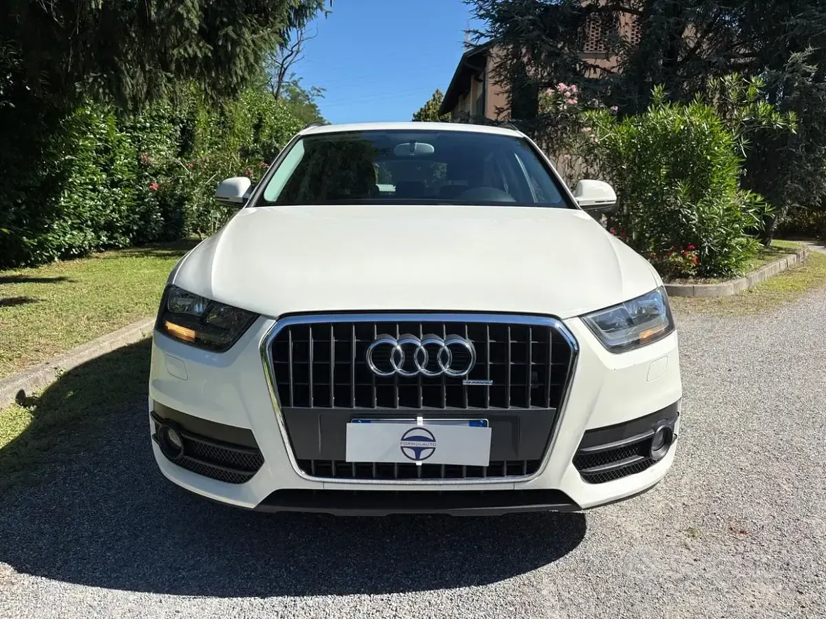 Usata Audi Q3 Business 140 CV (102 kW) 2014 Bianco SUV