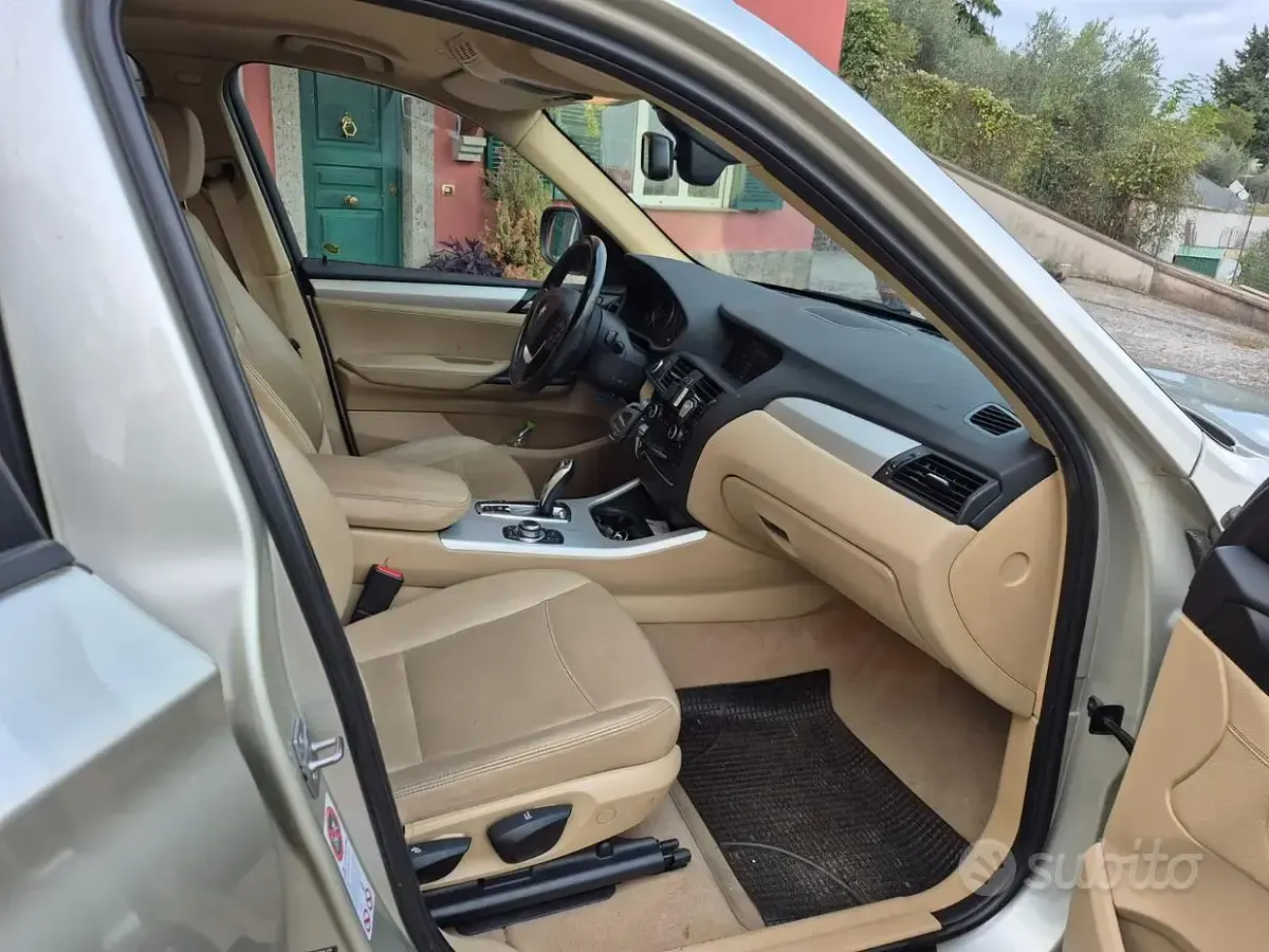 Usata BMW X3 258 CV (189 kW) 2011 Giallo SUV