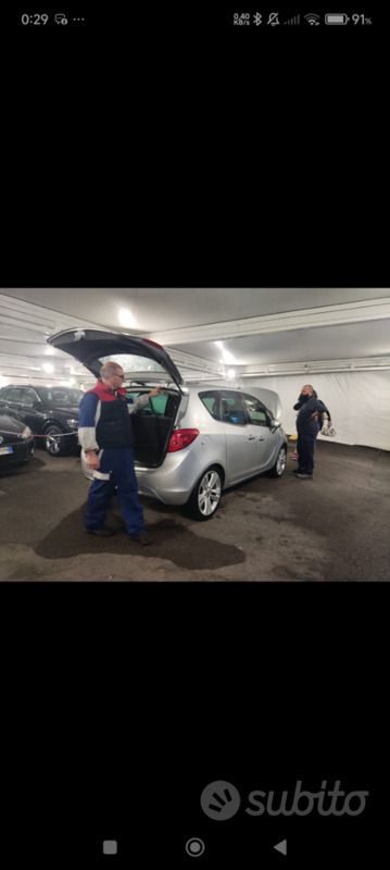 Usata Opel Meriva 140 CV (102 kW) 2010 Grigio Monovolume