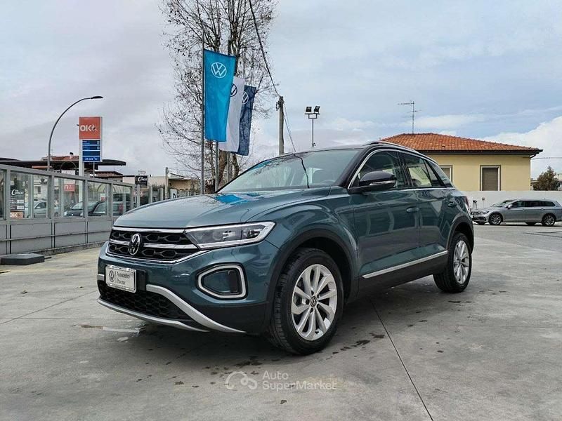 Usata VW T-Roc IQ Drive 116 CV (85 kW) 2025 Blu SUV