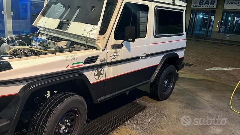 Usata Mercedes G240 72 CV (52 kW) 1986 Bianco SUV