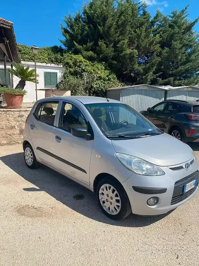Usata Hyundai i10 69 CV (50 kW) 2010 Grigio Utilitaria