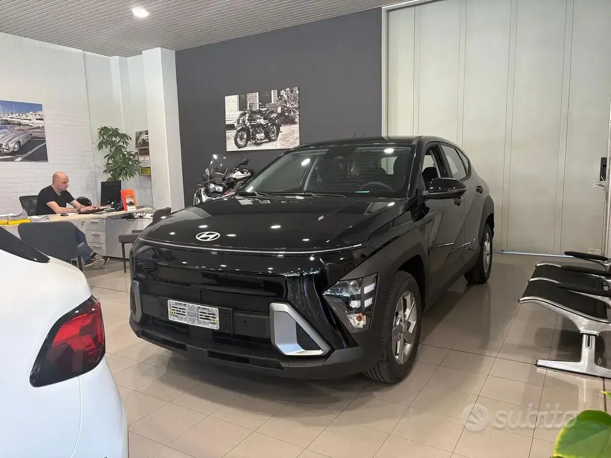 Nuova Hyundai Kona 129 CV (94 kW) 2026 Nero SUV