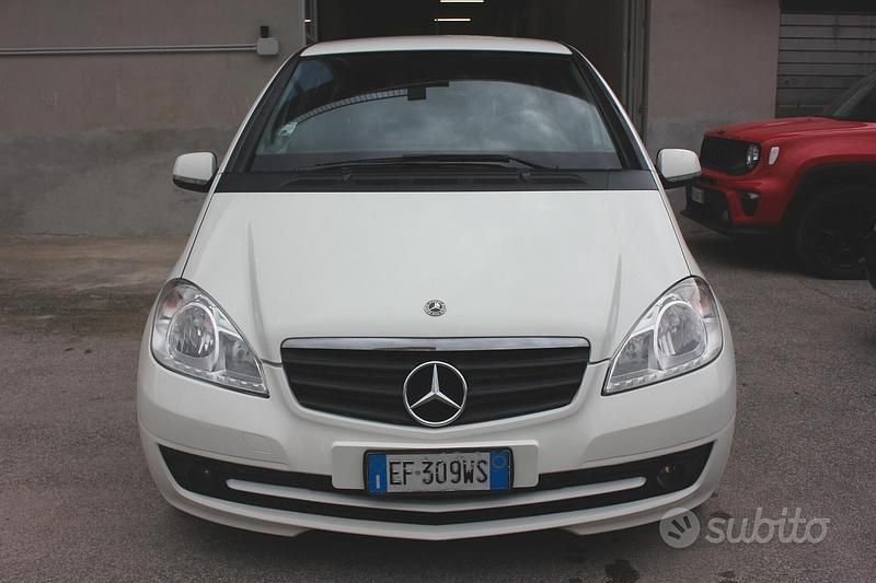 Occasion Mercedes A160 82 ch (60 kW) 2011 Blanc Monospace