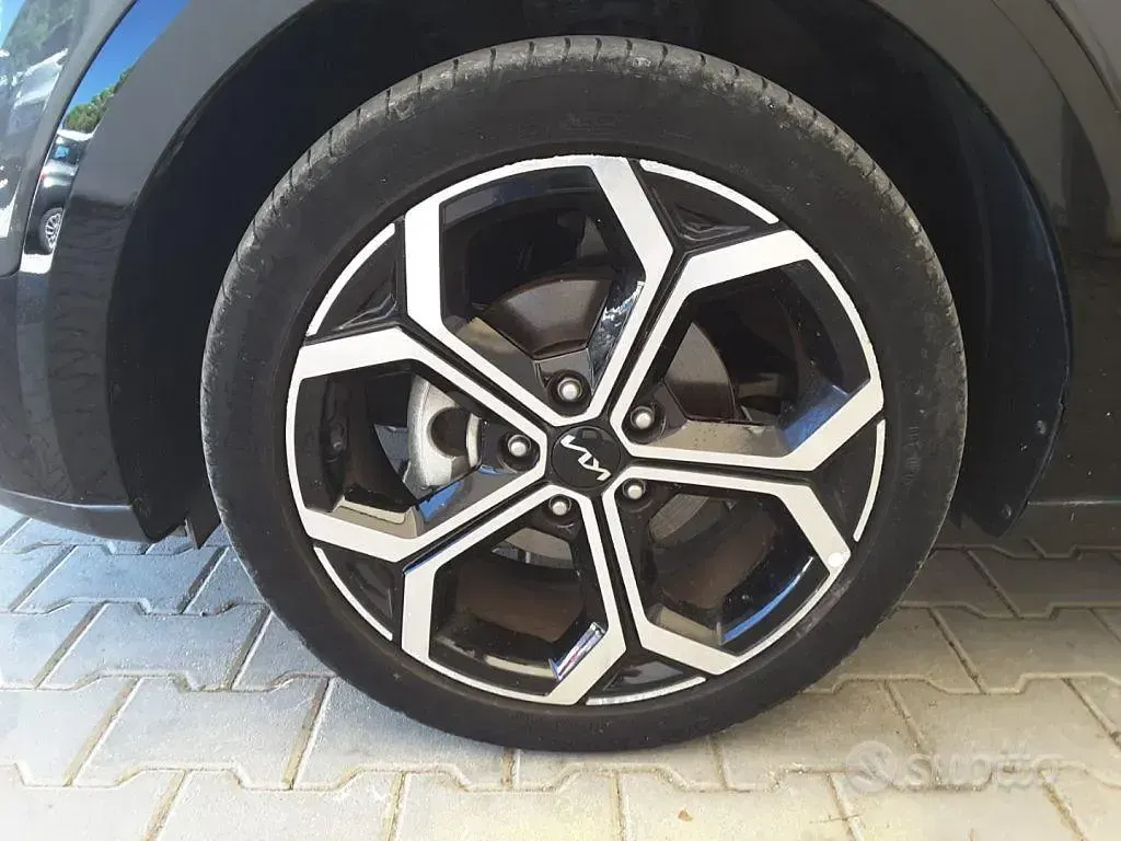 Usata Kia Niro Style 105 CV (77 kW) 2022 Grigio SUV