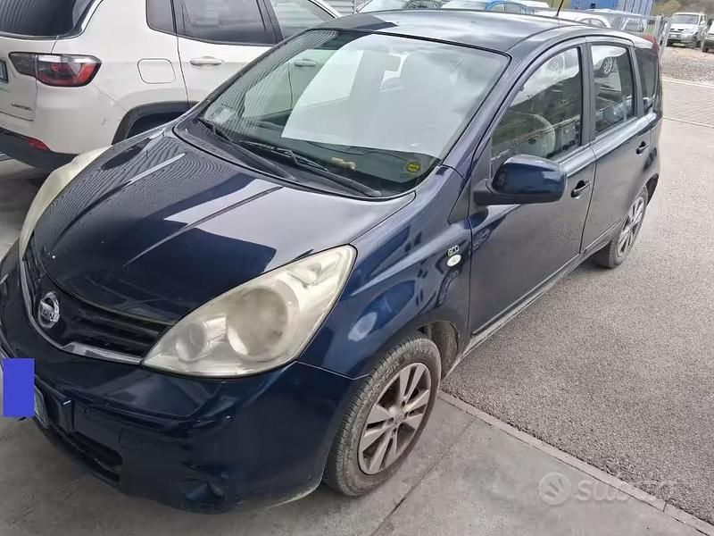 Usata Nissan Note Acenta 88 CV (64 kW) 2010 Blu Utilitaria
