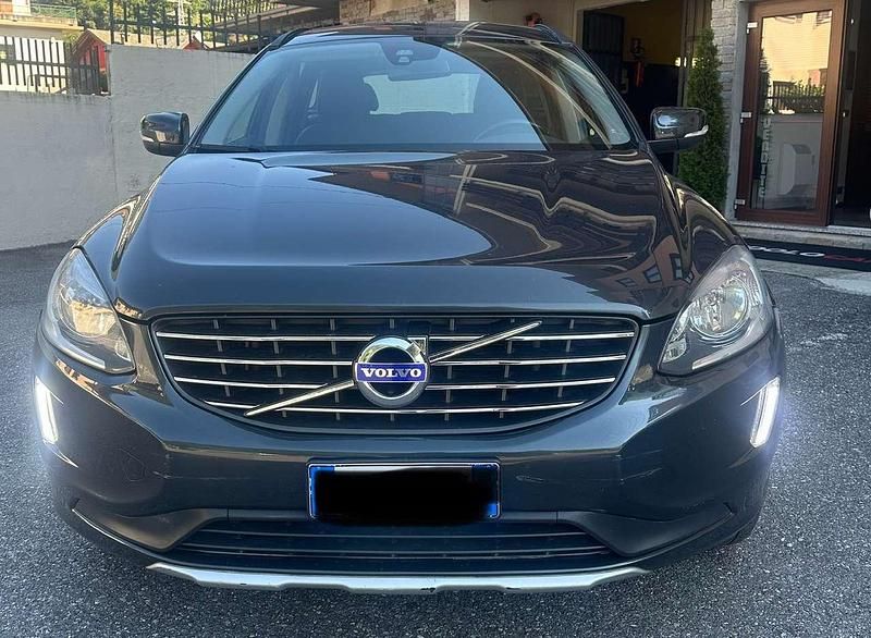 Other Usata 2015 Volvo XC60 SUV | 11.990 € (Buon prezzo) - Immagine 1/4