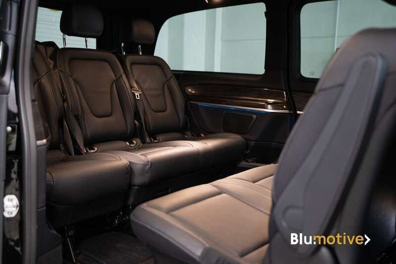Usata Mercedes V250 Sport 190 CV (139 kW) 2023 Nero Monovolume