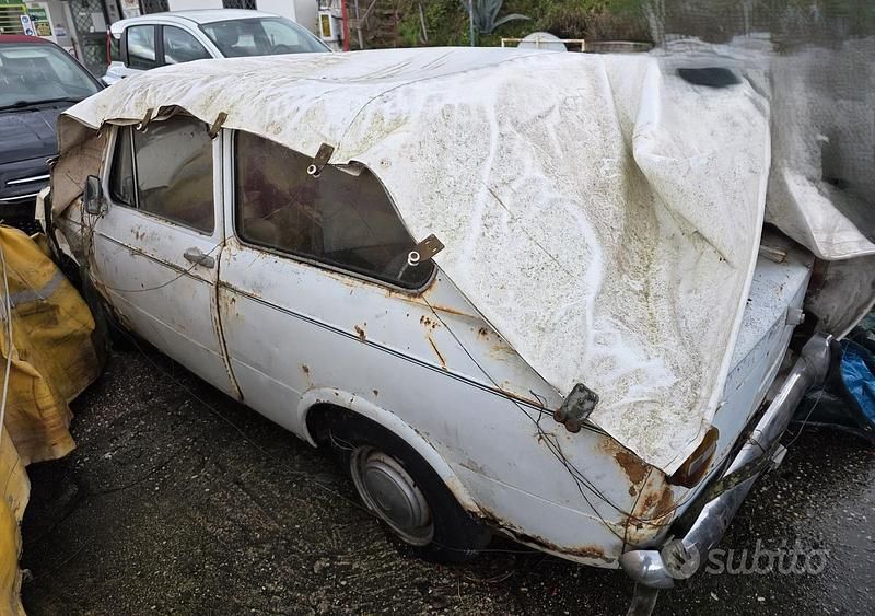 Usata Fiat 850 1960 Bianco Utilitaria