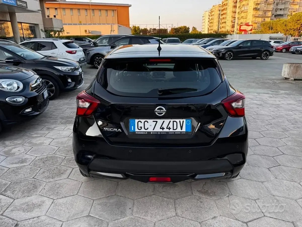 Usata Nissan Micra 92 CV (67 kW) 2021 Nero Utilitaria