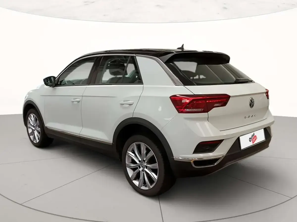 Usata VW T-Roc Advance 116 CV (85 kW) 2020 Pure white nero SUV