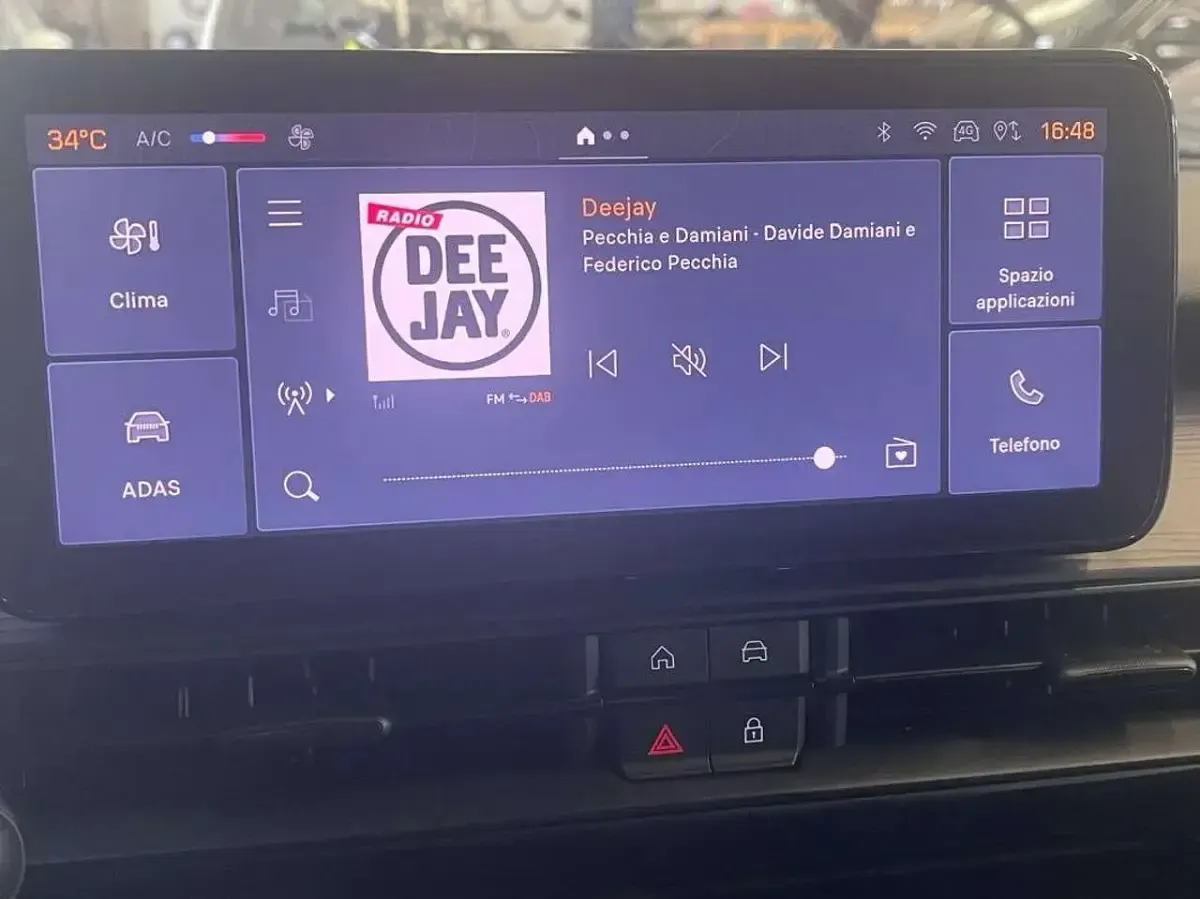 Usata Jeep Avenger Summit 101 CV (74 kW) 2023 Giallo SUV