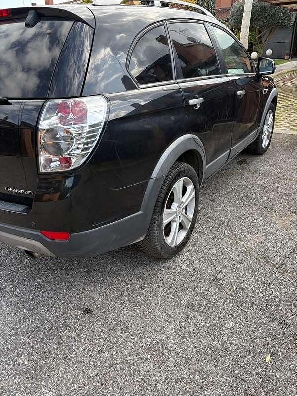 Usata Chevrolet Captiva LTZ 184 CV (135 kW) 2011 Nero SUV