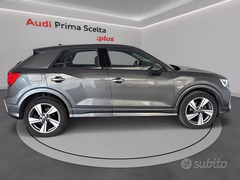 Usata Audi Q2 S-Line 116 CV (85 kW) 2023 Grigio daytona perla SUV