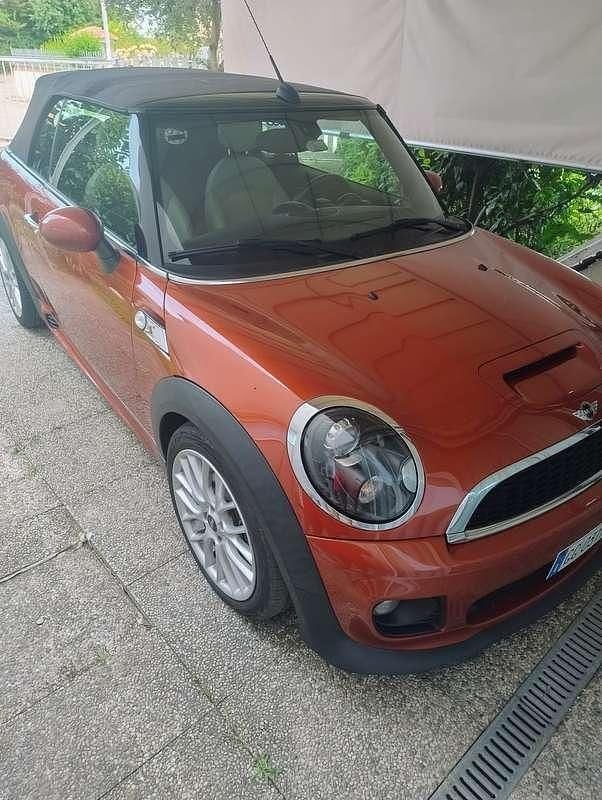 Arancione Usata 2014 Mini Cooper SD Cabriolet Cabrio | 11.000 € (Super prezzo) - Immagine 1/4