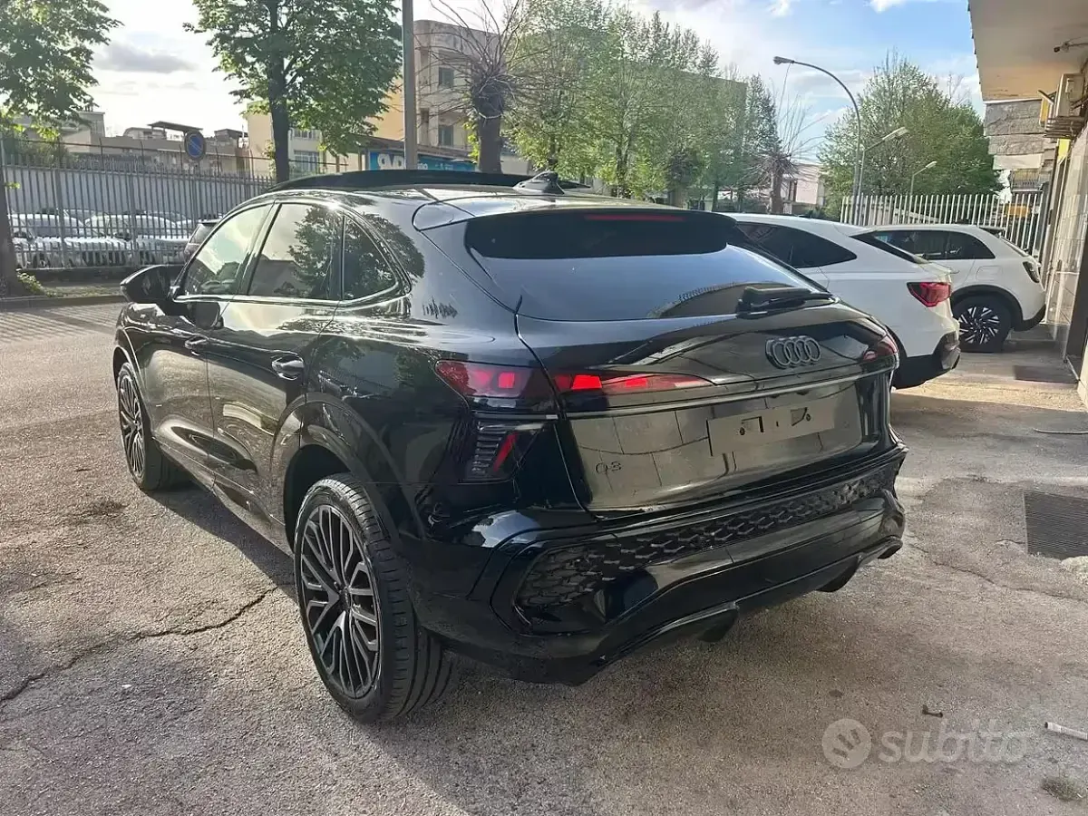 Nuova Audi Q3 Sportback S-Line 150 CV (110 kW) 2026 Nero SUV