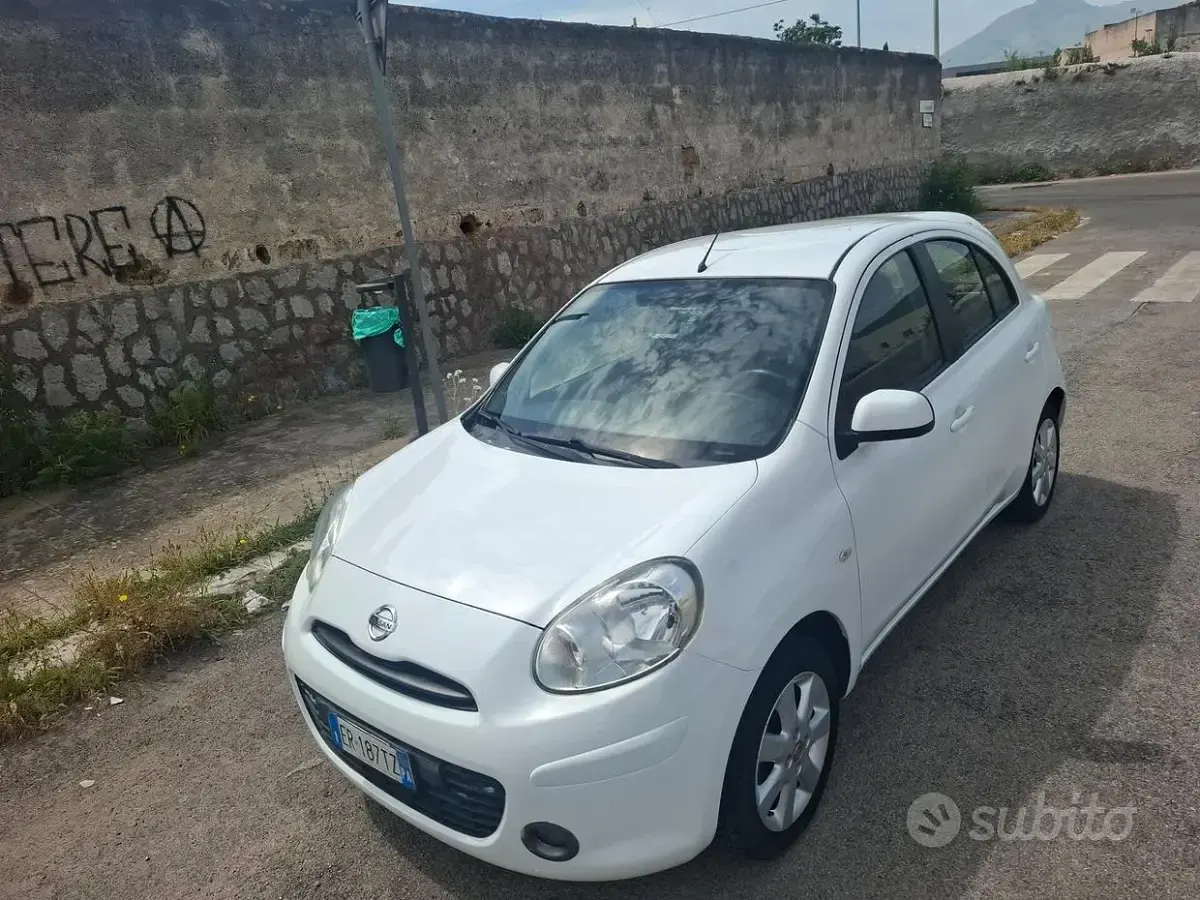 Usata Nissan Micra Acenta 80 CV (58 kW) 2014 Bianco Utilitaria