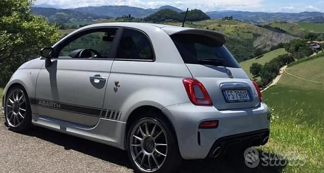 Usata Abarth 595 145 CV (106 kW) 2018 Grigio Utilitaria