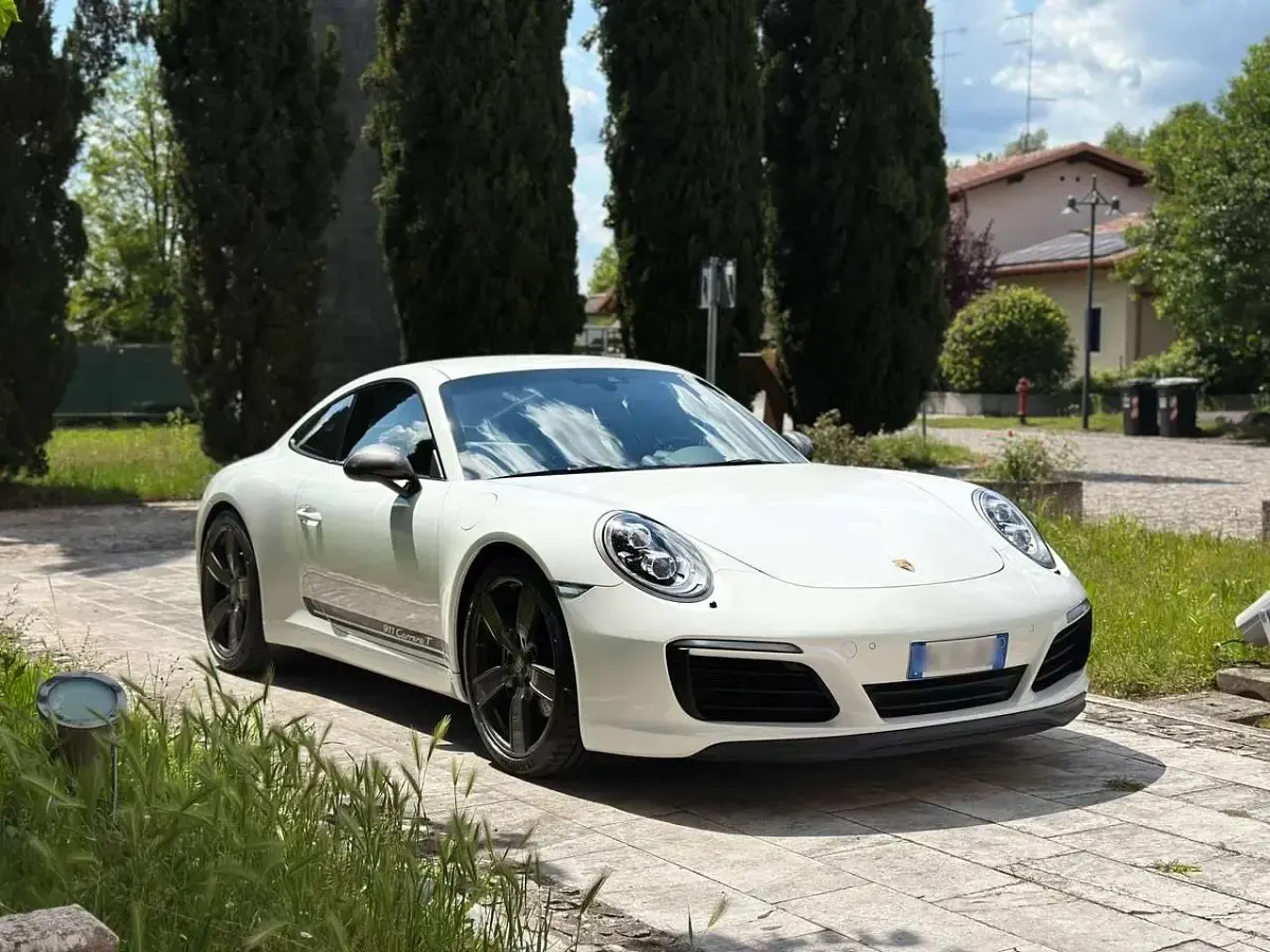 Usata Porsche 911 Carrera T 370 CV (272 kW) 2018 Bianco Coupé