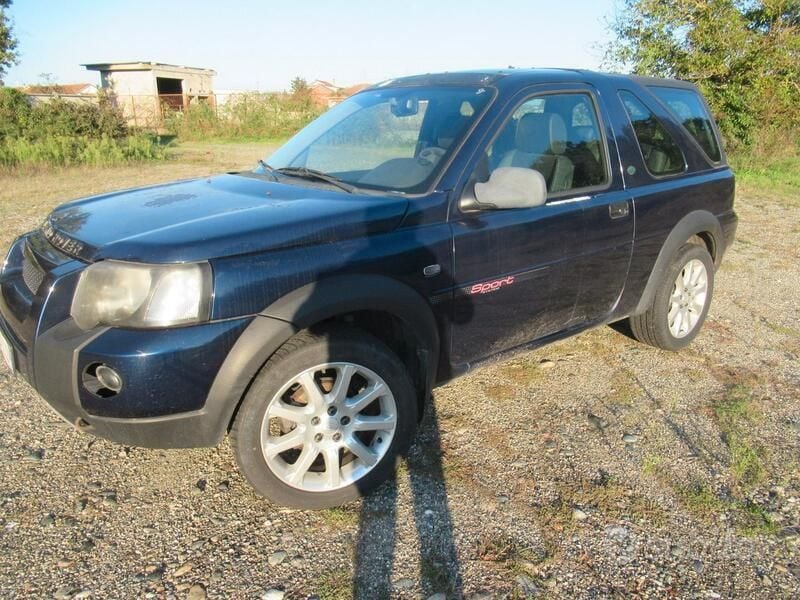 Usata Land Rover Freelander 129 CV (94 kW) 2005 Blu SUV