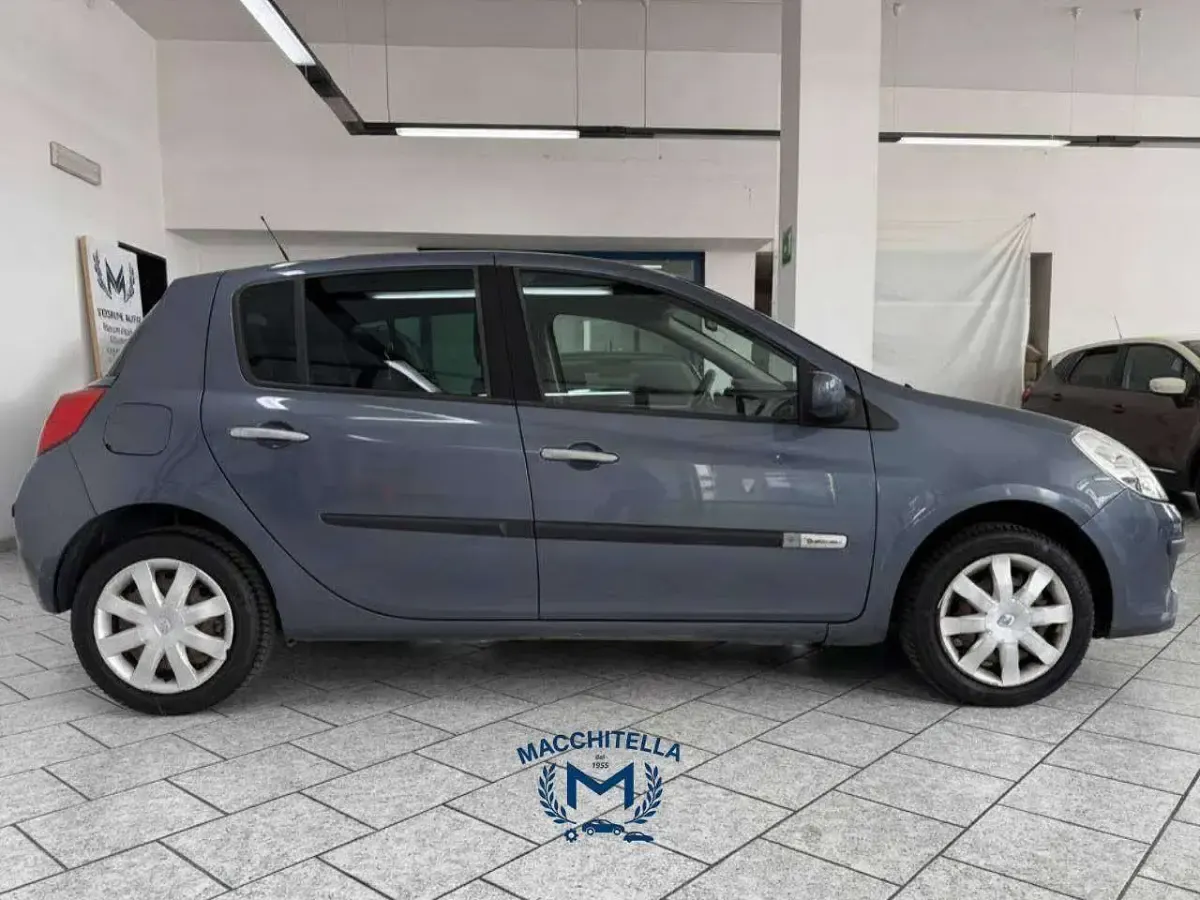 Usata Renault Clio III Rip Curl 75 CV (55 kW) 2008 Blu/azzurro Berlina