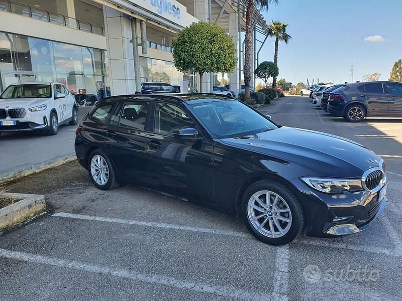 Usata BMW 318 Advantage 2019 Nero Station wagon
