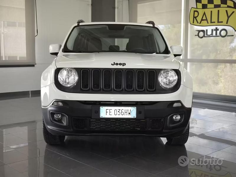 Usata Jeep Renegade Night Eagle 120 CV (88 kW) 2016 Bianco SUV
