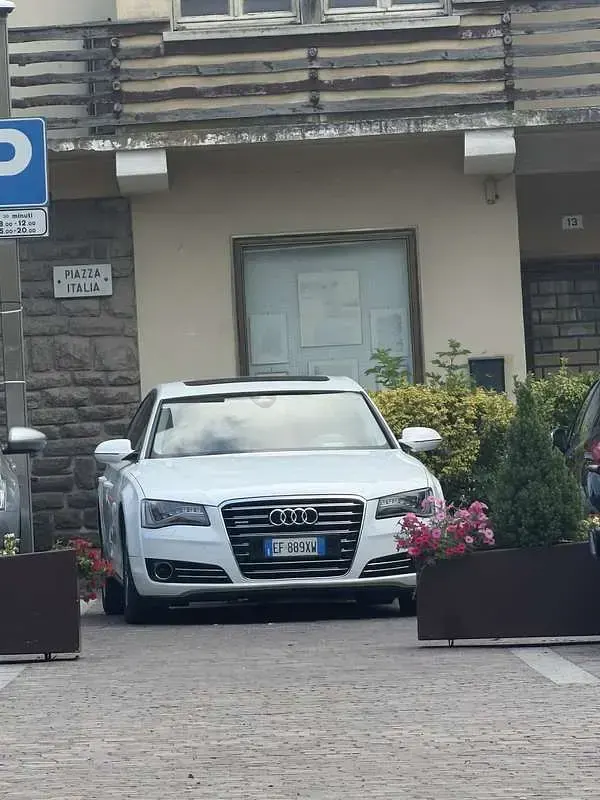 Usata Audi A8 351 CV (258 kW) 2012 Berlina