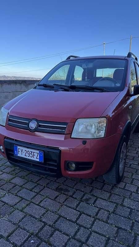 Usata Fiat Panda 4x4 Climbing 60 CV (44 kW) 2006 Utilitaria