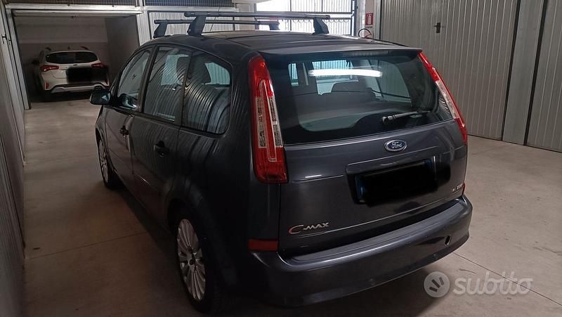 Usata Ford C-MAX 2007 Grigio Monovolume