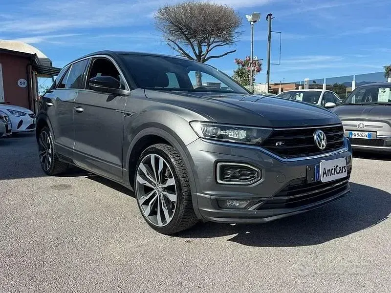 Usata VW T-Roc Advance 150 CV (110 kW) 2019 Grigio SUV