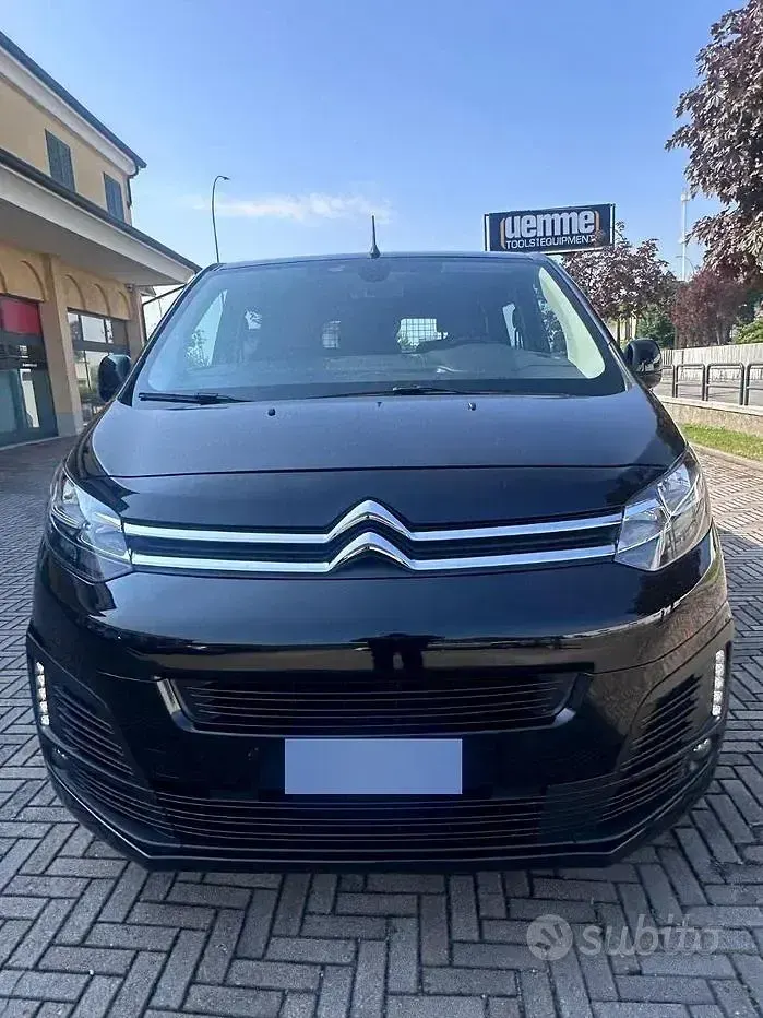 Usata Citroën Jumpy 144 CV (105 kW) 2024 Nero Monovolume