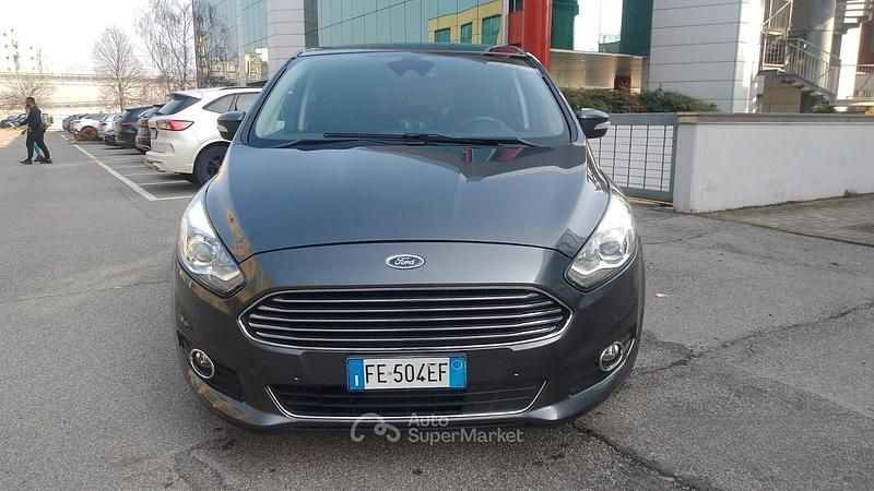 Usata Ford S-MAX S 180 CV (132 kW) 2016 Grigio Monovolume
