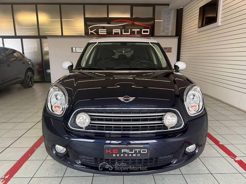 Usado Mini Cooper D Countryman Business 111 HP (81 kW) 2016 Branco SUV
