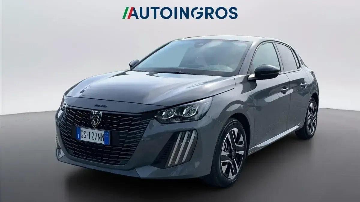 Usata Peugeot 208 Allure 101 CV (74 kW) 2024 Utilitaria