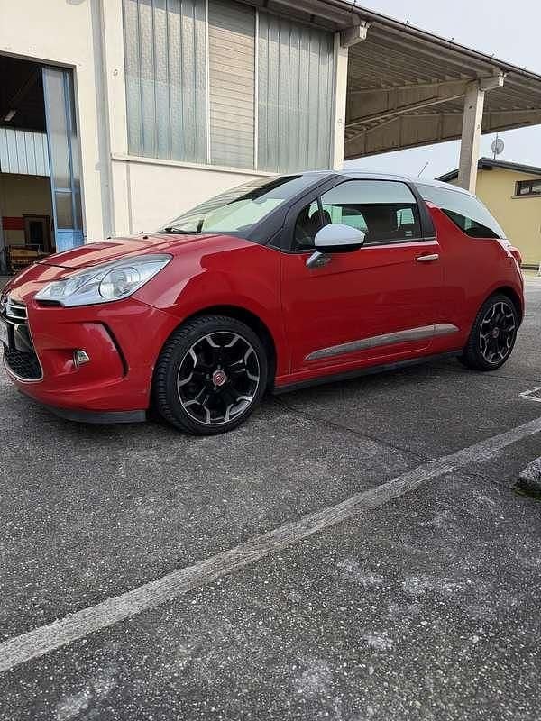 Usata Citroën DS3 68 CV (50 kW) 2012 Rosso Berlina