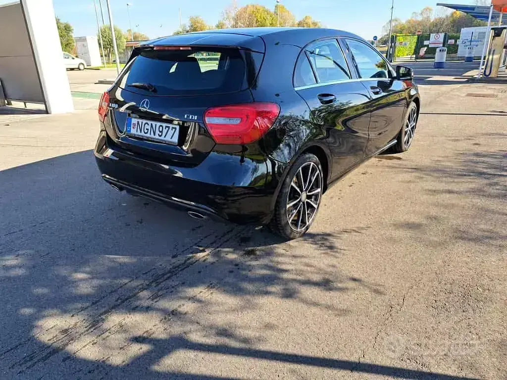 Usata Mercedes A180 2014 Nero Utilitaria