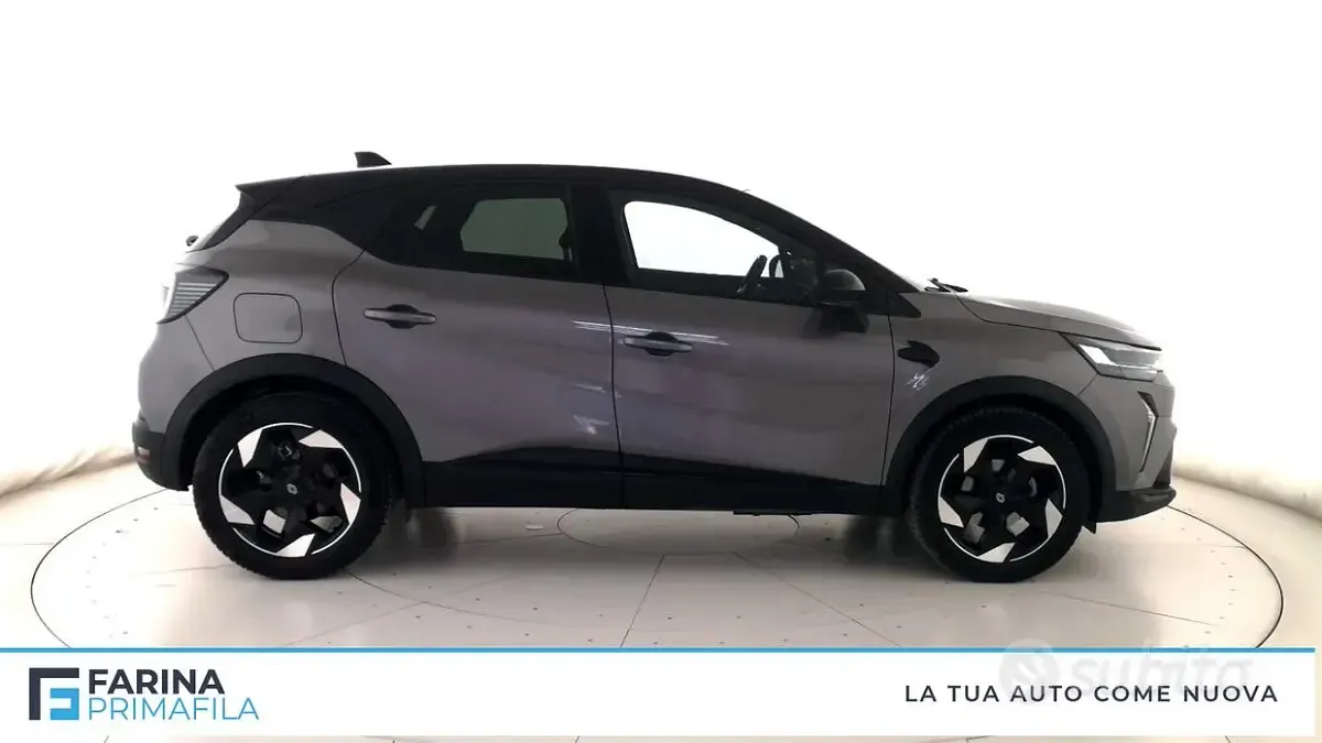 Second-hand Renault Captur Techno 91 CP (66 kW) 2025 Gri SUV
