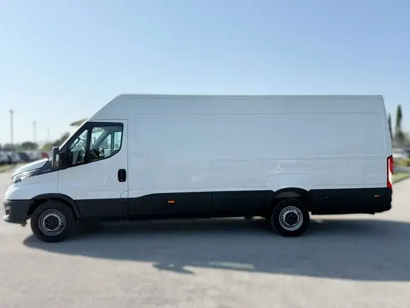 Usata Iveco Daily 155 CV (114 kW) 2024 Bianco Furgone