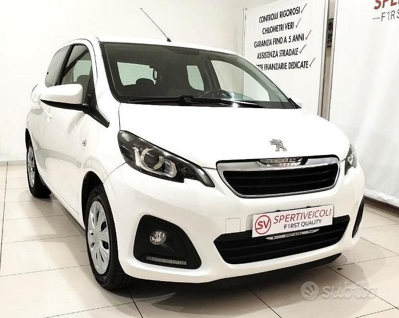Usata Peugeot 108 Active 70 CV (51 kW) 2015 Bianco Utilitaria