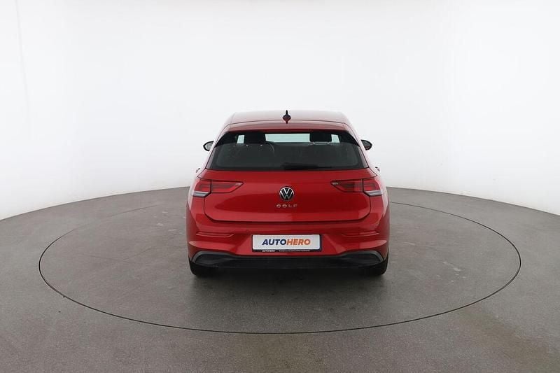 Usata VW Golf VIII Life 131 CV (96 kW) 2021 Rosso Berlina