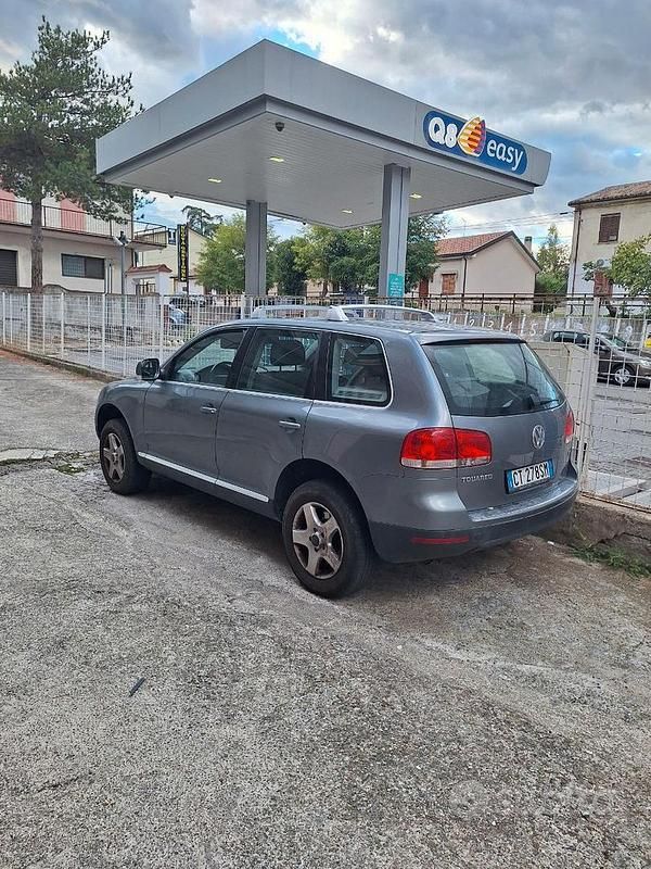 Grigio Usata 2005 VW Touareg SUV | 2500 € (Super prezzo) - Immagine 1/3